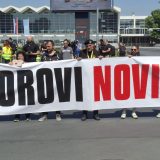 Zborovi Novog Sada pozvali građane u kampus da brane studente 7