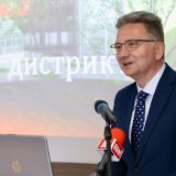 Direktor Kancelarije za informacione tehnologije i eUpravu Mihailo Jovanović izjavio je danas da sektor informaciono-komunikacionih tehnologija (IKT) nastavlja snažan rast i da je ukupan izvoz IKT usluga u prva tri meseca godine iznosio 1,094 milijarde evra