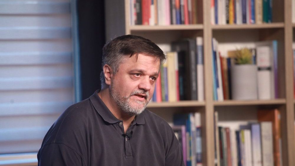 Zoran Gavrilović BIRODI "Širenje virusa Ćacilenda na institucije sistema": Lončar svojim "ovlašćenjem", mimo konkursa, produžio mandat još jednom direktoru u Nišu 4