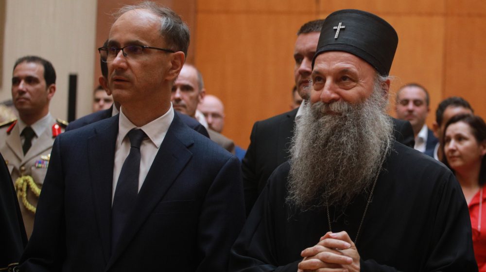 Macut i Porfirije ppotpisali ugovor za novac za hram Svetog Save 7