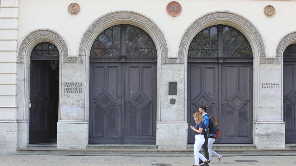 Tamo gde vladaju glupi, pametan postaje izgrednik 7