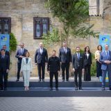 Zelenski: Zahvalio sam Vučiću na finansijskoj i humanitarnoj pomoći 8