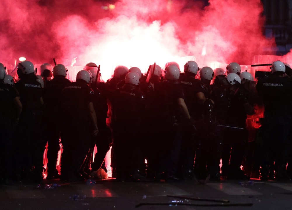 Kako je izgledao protest „Vidimo se na Vidovdan“ u slikama (FOTO) 17 Kako je izgledao protest „Vidimo se na Vidovdan“ u slikama (FOTO) 17