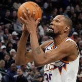 Kevin Durent ulaže u evropski fudbal i košarku, prelazi iz Finiksa u Hjuston 5