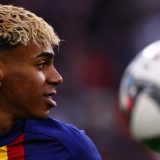 Jamalu "zapretili" tužbom zato što je angažovao osobe sa patuljastim rastom za žurku 7