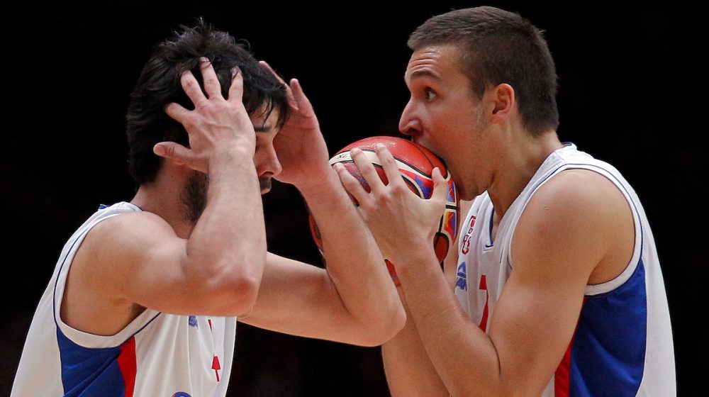 Bogdan Bogdanović poslao poruku Teodosiću: „Ostaće pesma i uspomena na Tea kapitena“ 1