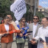 "Borba za opstanak i slobodnu misao": Protest akademske zajednice ispred Vlade trajaće do ispunjenja zahteva (FOTO) 4