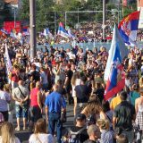 protest na Slaviji