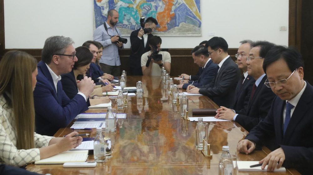 "Nećemo zaboraviti svoje iskrene prijatelje": Vučić sa sekretarom Komiteta KP Kine provincije Đijangsu 1