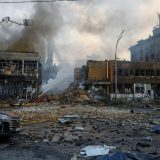 Najmanje troje poginulih, desetine ranjenih u novim ruskim napadima na Ukrajinu 2