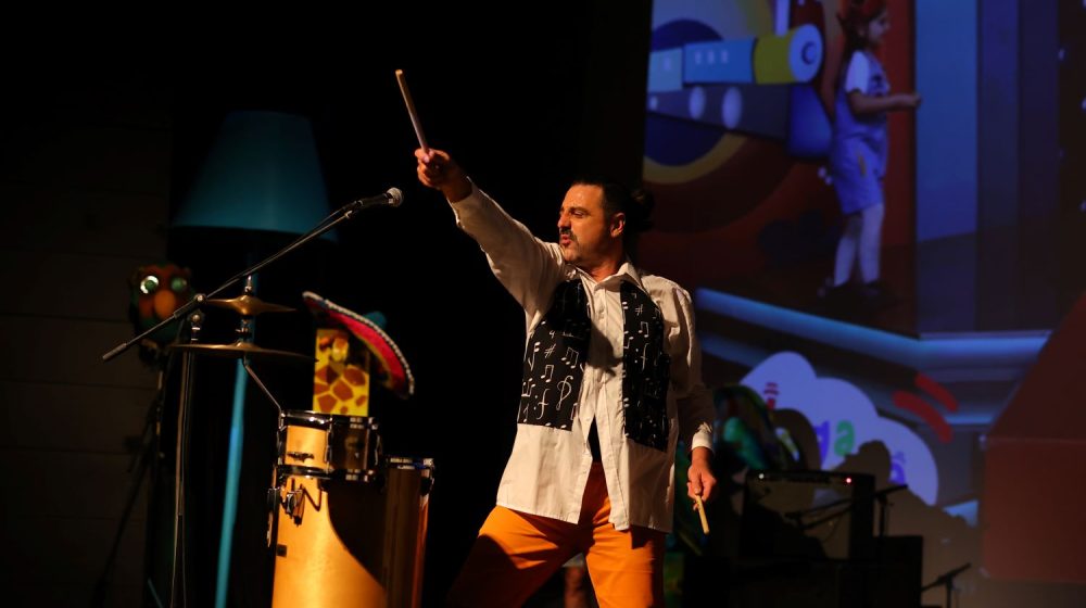 Spoj ritma i dečje mašte: Humanitarni mjuzikl “Boki i KrokRockodilosi” za pomoć Fondaciji Jedro 1