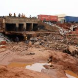 Veruje se da je više od 700 ljudi poginulo u poplavama u Nigeriji 9