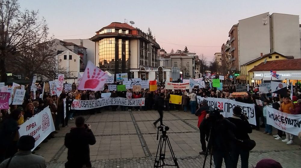 I u Kragujevcu večeras komemorativna šetnja povodom 11 meseci od pada nadstrešnice u Novom Sadu 1