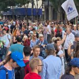 "Raspiši izbore", "Vratite nam park": Beogradski zborovi i studenti održali protest ispred RIK-a 3