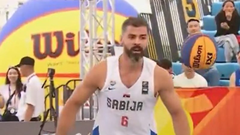 Basketaš Srbije Nemanja Barać