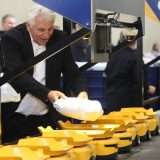 Pošta Srbije pustila u rad robotizovani sistem za sortiranje pošiljki u Beogradu 6