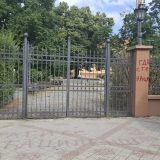 Večeras protest ispred Jovine gimnazije zbog natpisa "Ćaci je živ" i "Gde ste naci" 4