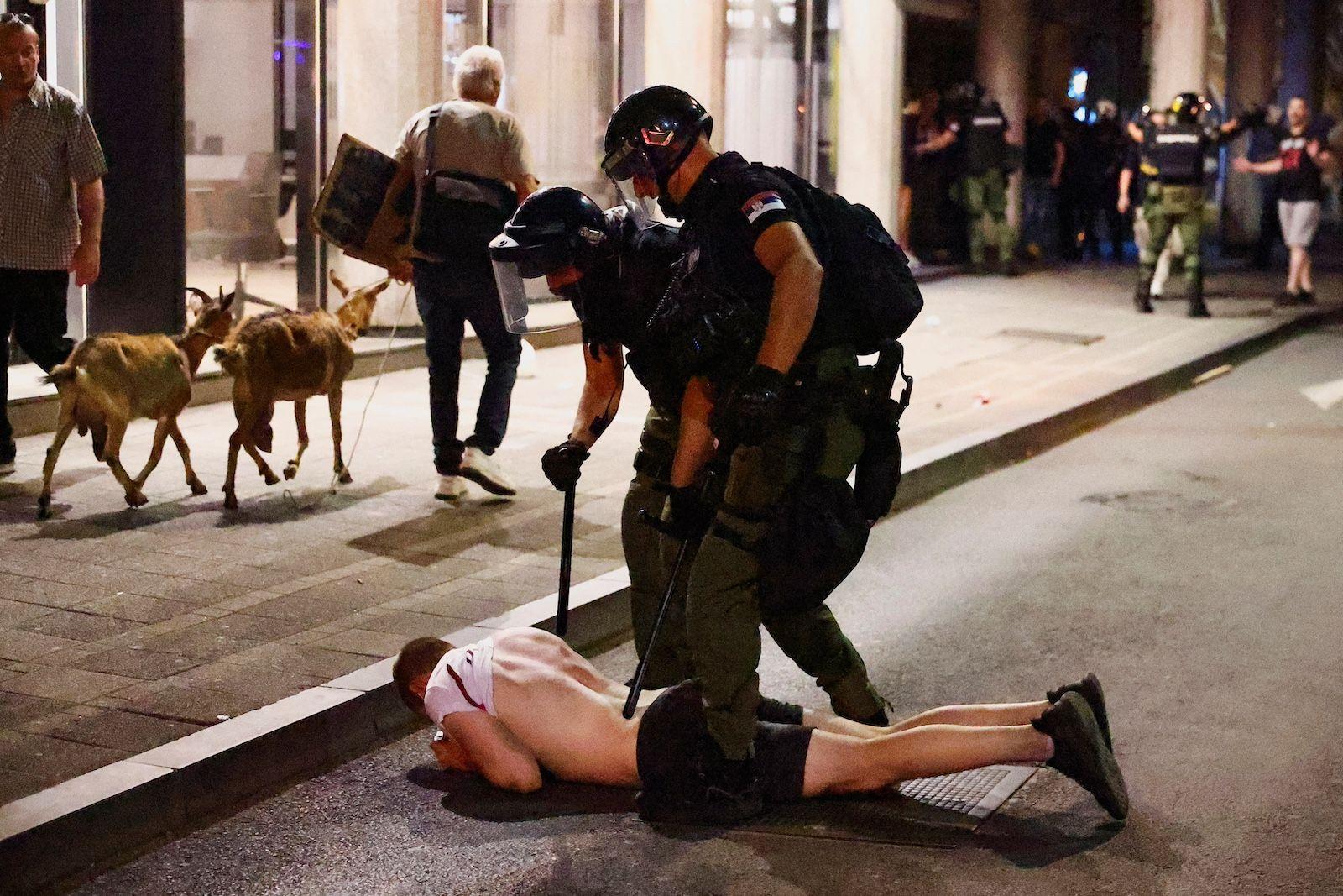 U fotografijama: Vidovdanski protest u Beogradu 1 Protest u Beogradu
