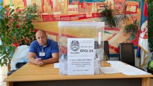 Kreni-promeni saopštio je da su "dokumentovali više nepravilnosti tokom jutarnjih sati izbornog dana u opštini Kosjerić i gradu Zaječaru".