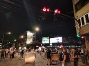 foto, blokada raskrsnice kod crvenog pevca 3, foto d. alihodzic "Decu vam nećemo dati": Deo opozicije u Nišu reagovao na hapšenja studenata nakon vidovdanskog protesta 5