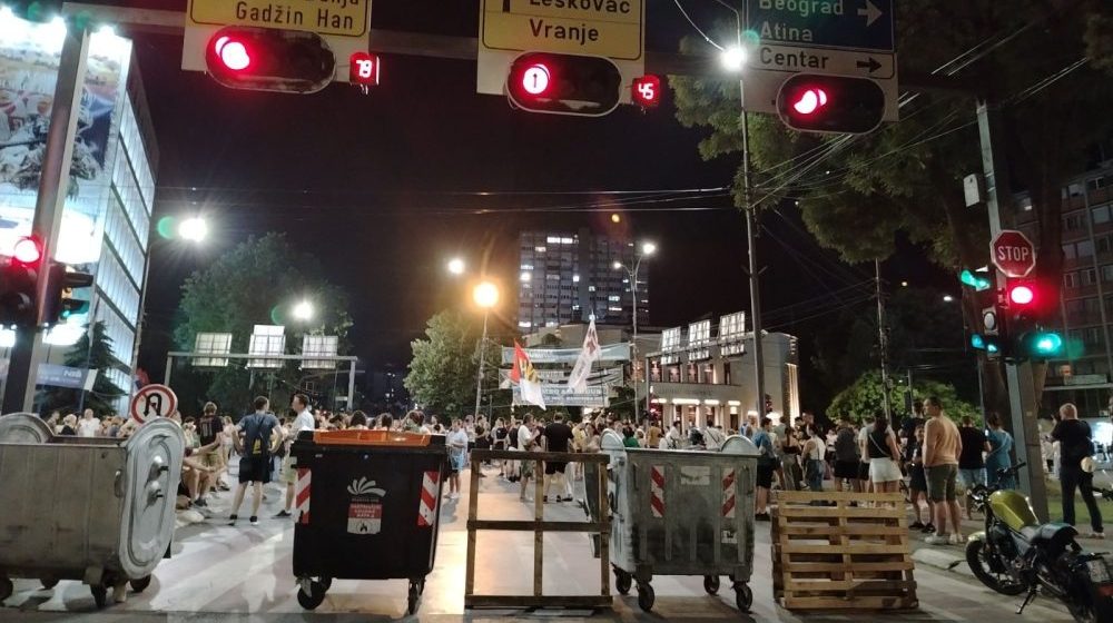 Policija u Nišu noćas privela više studenata i građana nakon blokada 1