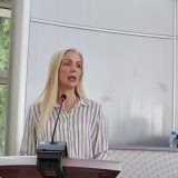 Poslanica Jelena Milošević odgovara ministarki Paunović 11