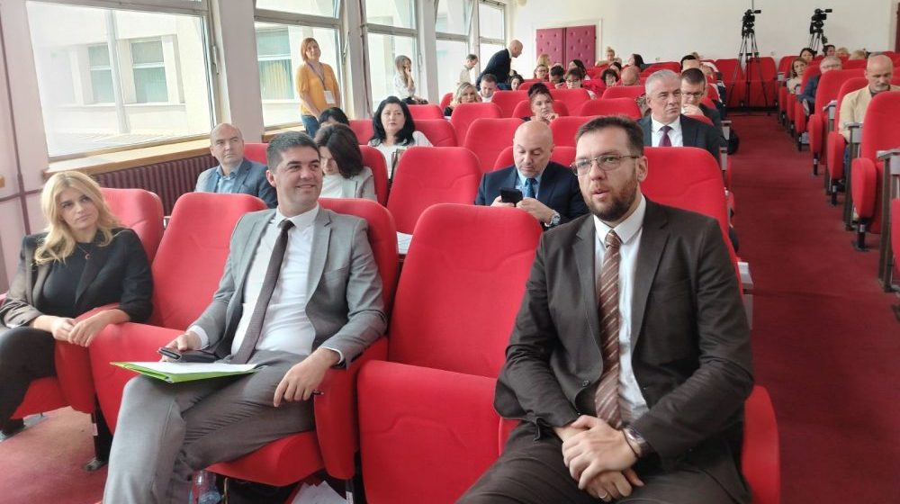 Grupa građana “Dr Dragan Milić” o grubom vređanju građana i odbornice u Skupštini grada Niša: Vlast neće uspeti da nas ućutka 1