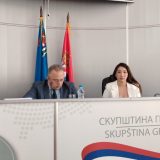 Maratonska sednica Skupštine grada Niša završena nakon 20 sati u 5.14: "Zamolio bih vas da ostanete do osam" 3