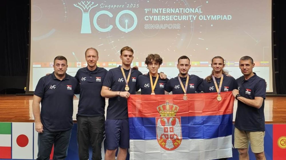 Srednjoškolci iz Srbije osvojili četiri medalje iz sajber bezbednosti na olimpijadi u Singapuru 1