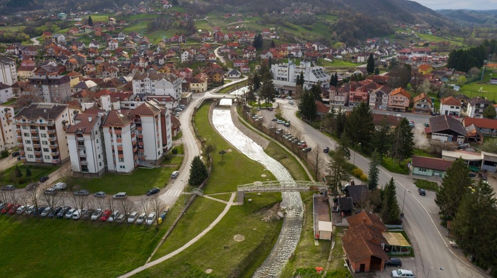 Frans pres: Kosjerić, grad od 10.000 stanovnika, u nedelju će biti najvažnije mesto u Srbiji 1