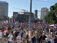 Slavija Vidovdan protest 28. jun Incidenti nakon studentskog protesta na Vidovdan, ima povređenih i privedenih (FOTO, VIDEO) 42
