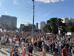 Slavija Vidovdan protest 28. jun Incidenti nakon studentskog protesta na Vidovdan, ima povređenih i privedenih (FOTO, VIDEO) 45