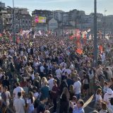 Studentkinja iz Beograda na protestu objasnila koje promene su potrebne u Srbiji 14