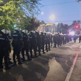 Reakcije stranaka i opozicione javnosti: Profesor Tomić pozvao Macuta da raspusti Vladu 8