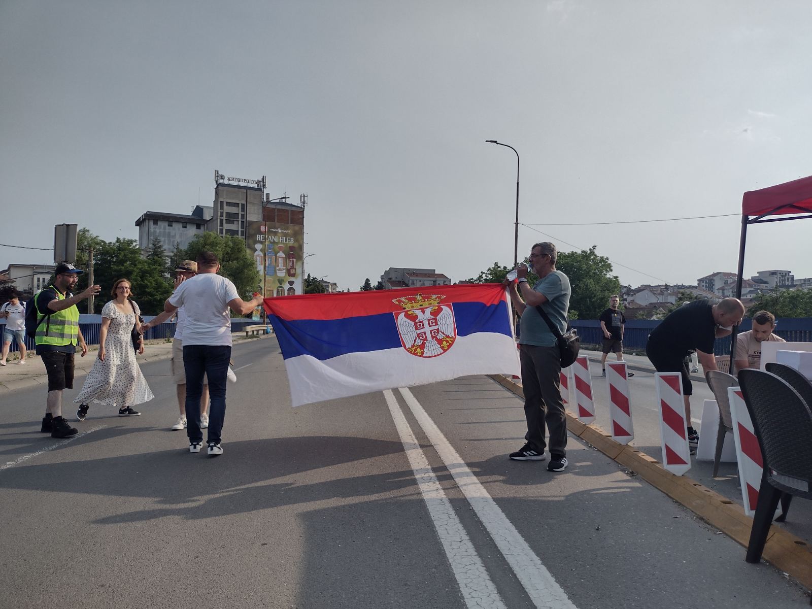 Trosatna blokada nadvožnjaka u kragujevačkoj Sušici završena "pumpanjem" i bukom umesto predviđenom tišinom 5