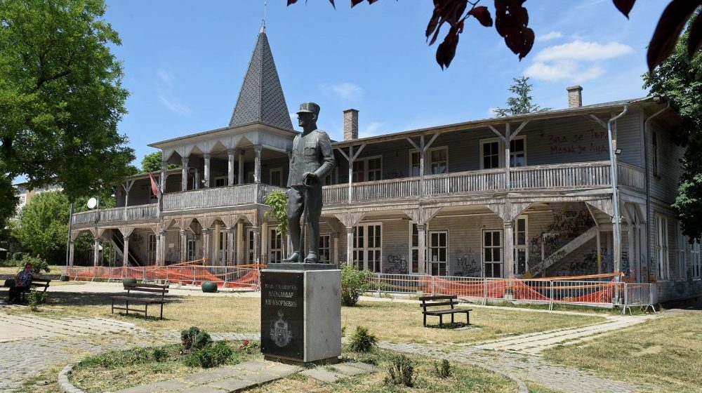 Obnova kragujevačke Sokolane: Potpisan ugovor o rekonstrukciji simbola prvog planski građenog naselja na Balkanu 1