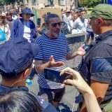 Peva i pregovara: Kako je Dragan Gagi Jovanović postao zaštitno lice protesta? 5