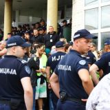 Novi Pazar: Još petorica optužena zbog sumnje da su ispred DUNP napali policajce 3