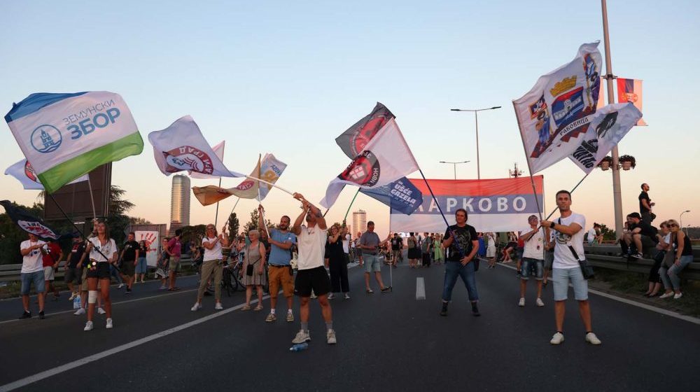 Bivša ministarka: Vučićeva vlada visi o koncu, teško je reći kako će se protesti u Srbiji završiti 1