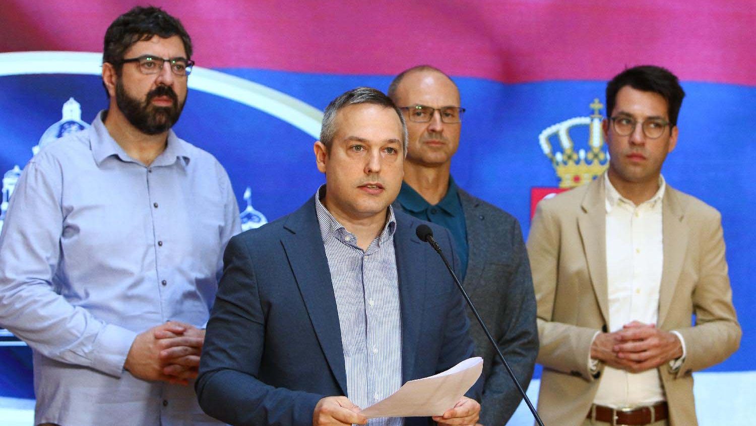 Jedna parlamentarna stranka pozvala na prekid odnosa Srbije i Izraela 2 Jedna parlamentarna stranka pozvala na prekid odnosa Srbije i Izraela 2