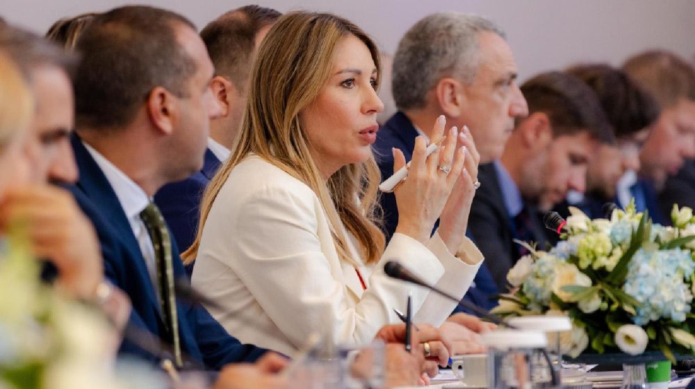 Hitna sednica Vlade Srbije zbog NIS-a: Ministarka Đedović Handanović spremna da podnese ostavku 10