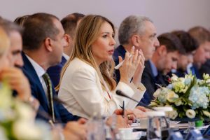 Hitna sednica Vlade Srbije zbog NIS-a: Ministarka Đedović Handanović spremna da podnese ostavku 1