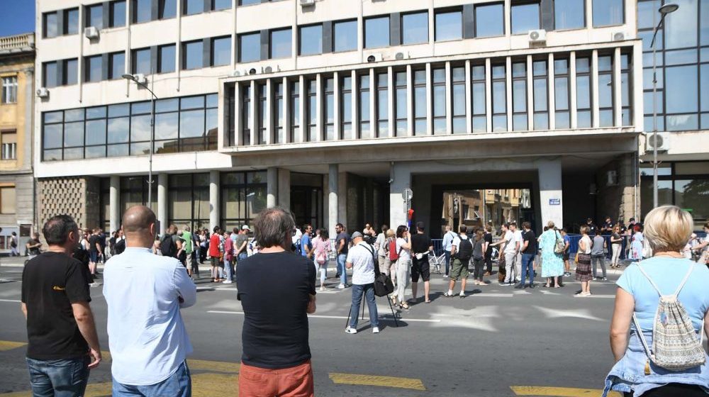 Zborovi najavljuju skup ispred Skupštine Novog Sada: Vlast mesecima odlaže izbore za mesne zajednice 1