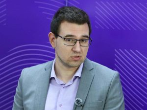 Banković (GSP): Činjenica da se o problemima gradskog saobraćaja razgovara sa predsednikom pokazuje krizu institucija