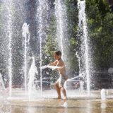 Ekstremni toplotni talas: Grčka zabranjuje rad na otvorenom zbog visokih temperatura 5