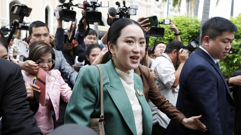 Sud na Tajlandu odlučio: Suspendovana premijerka, ćerka crnogorskog državljanina 1
