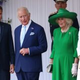 Makron će sudu ponuditi naučne dokaze da je njegova supruga zaista žena 1