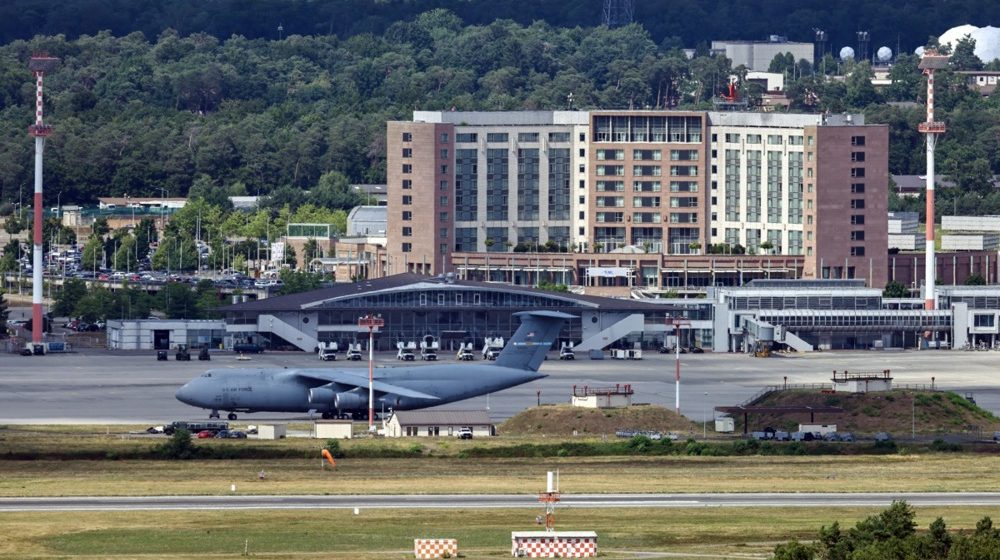 "Berlin ostavljen u mraku": Vašington razmatra smanjenje trupa u Evropi za 30 odsto 1