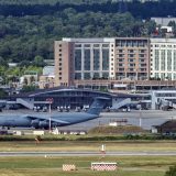 "Berlin ostavljen u mraku": Vašington razmatra smanjenje trupa u Evropi za 30 odsto 4