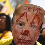 Lična osveta: Progone mu prijatelja Tramp im uveo carine 6